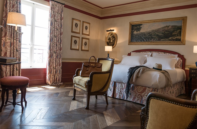 LA BASTIDE DE GORDES - Hôtel de luxe Palace ***** Gordes - France